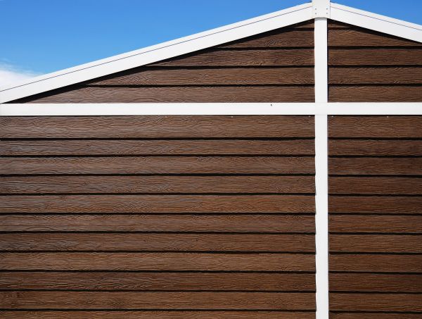 Cost of Hardwood Siding Installation in Racine